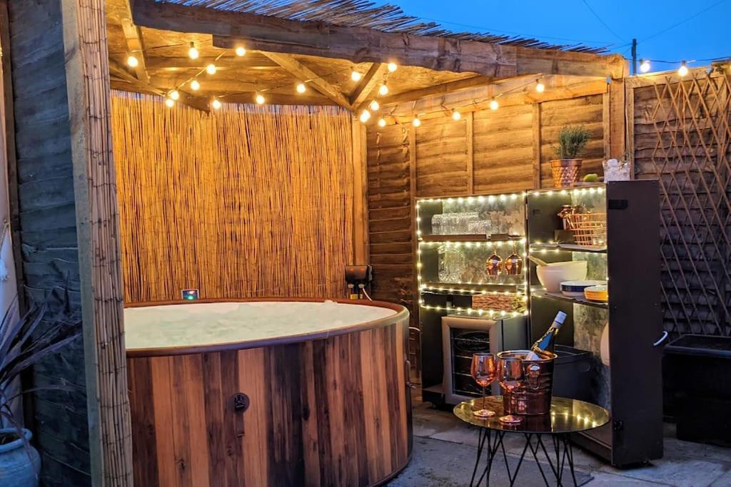Baker'S Cottage, Urban Spa And Garden Bar Evesham Exterior foto